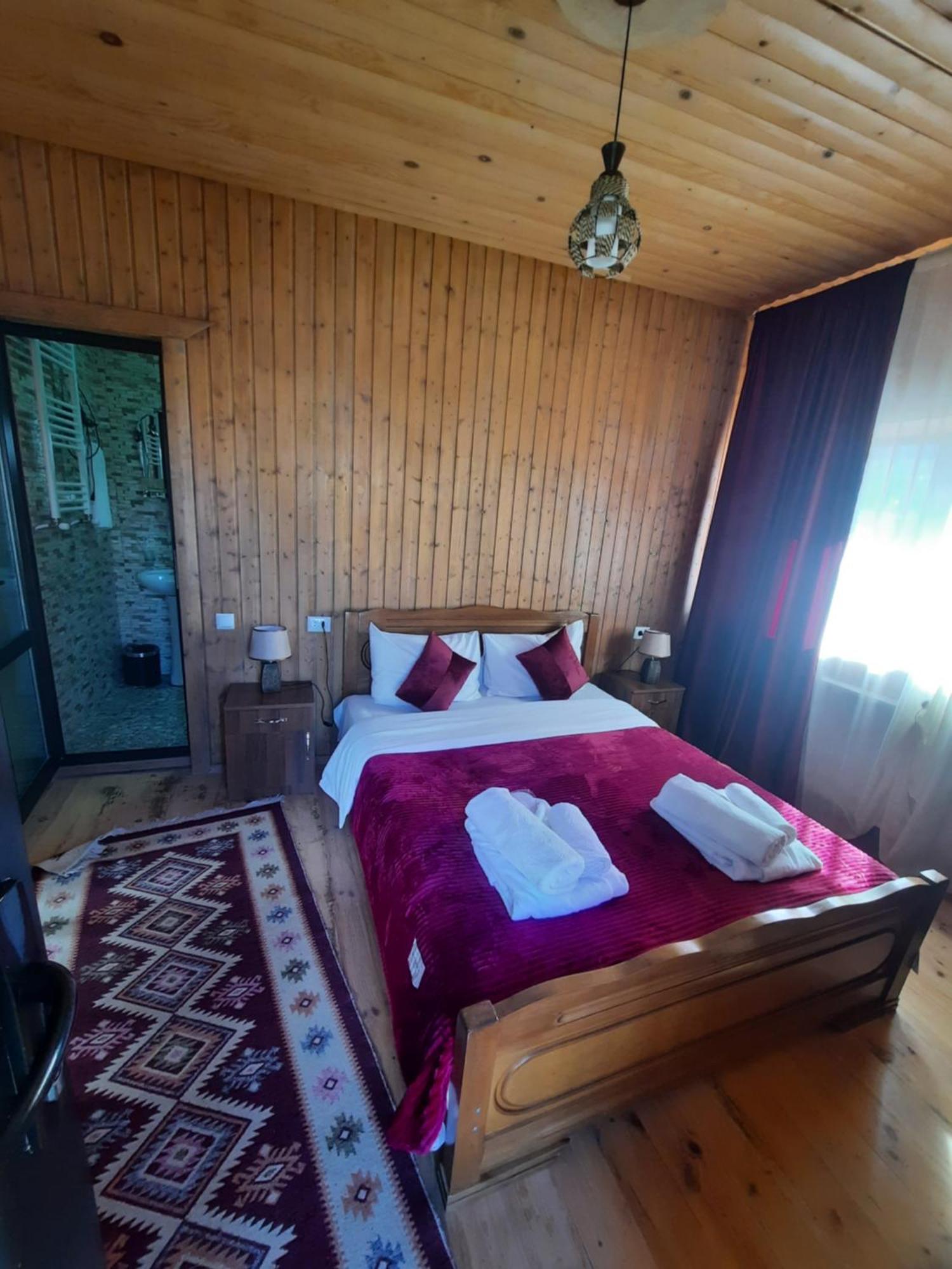Hotel Bana Kazbegi Exterior foto